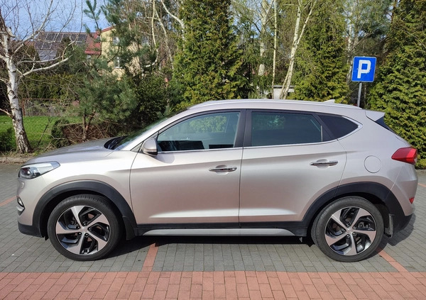 Hyundai Tucson cena 68000 przebieg: 205000, rok produkcji 2017 z Turek małe 7